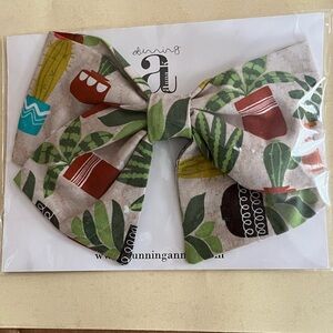 NWT Houseplant Cactus themed clip in hair bow
